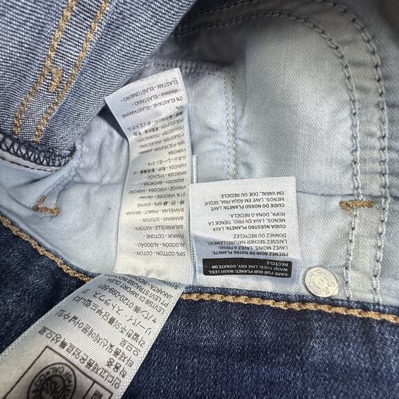 Levi's 311 Shaping Skinny Capri Jeans Women's Size 32 Medium Wash Blue - Picture 8 of 9